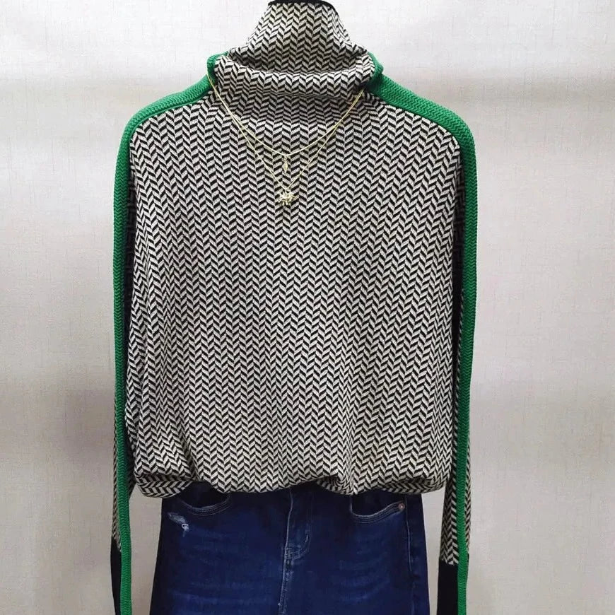 VORINAChevron Pattern Turtleneck SweaterSweater