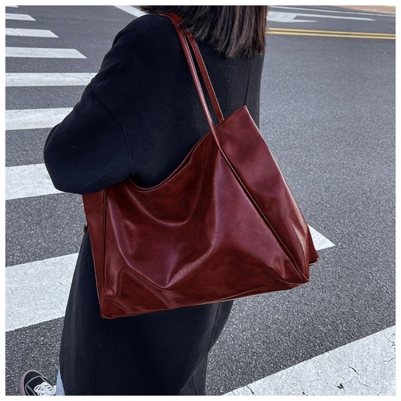 VORINASoft Leather Tote BagBags